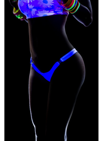 String détachable sur le devant  - MAL1090WHT